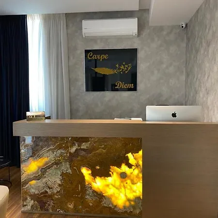 Carpe Diem Apartments-hotel * Shëngjin